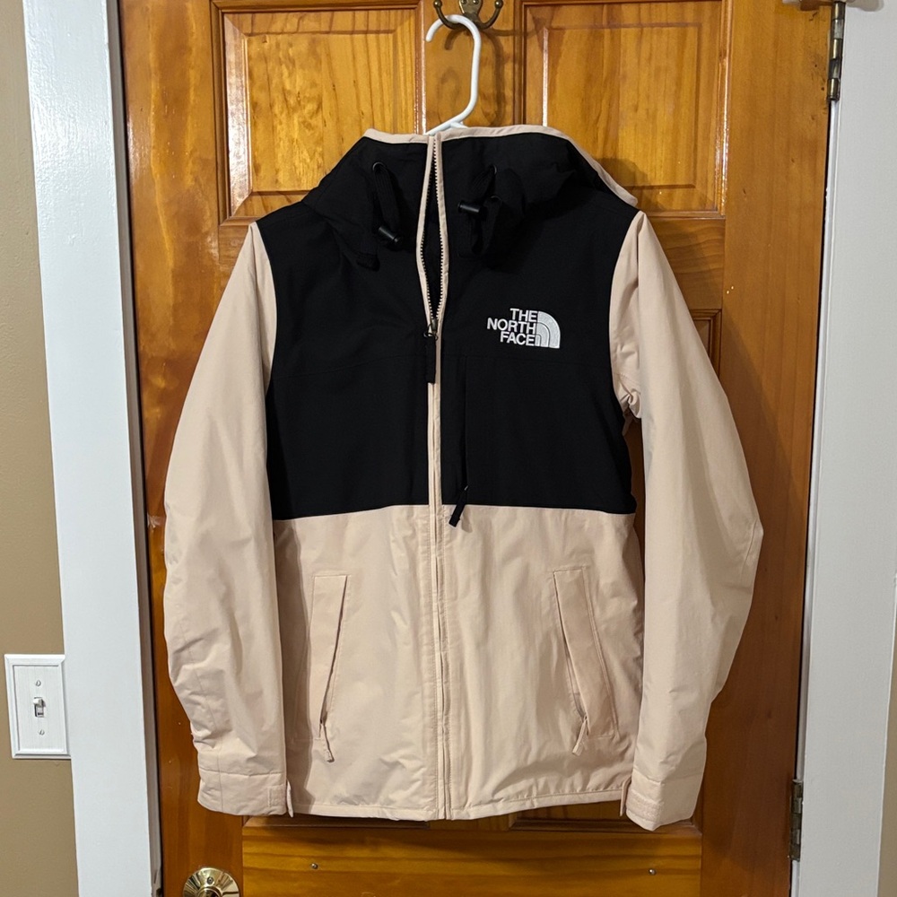The North Face Black and Tan Hooded Jacket superlu